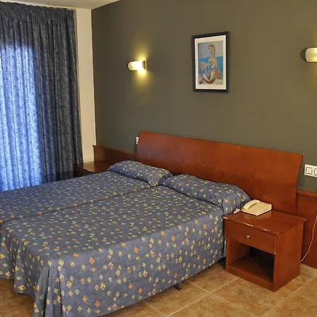Ξενοδοχείο Cuco 3*