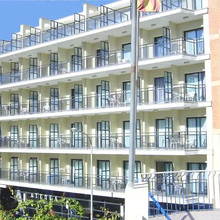 Cuco Hotell 3*